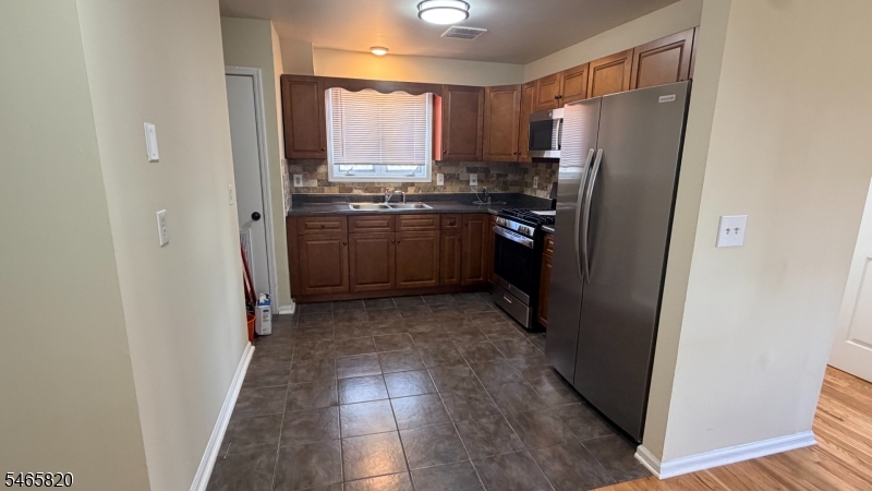 47 Cleveland Street Belleville NJ 07109