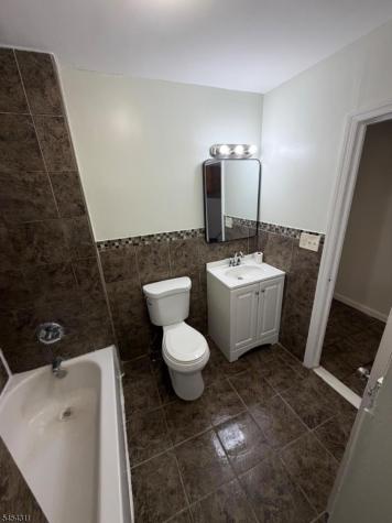 126 N 17th Street East Orange NJ 07017