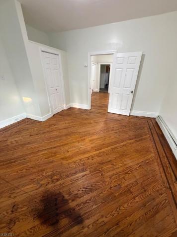 126 N 17th Street East Orange NJ 07017