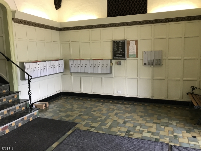 503 Carleton Road Westfield NJ 07090