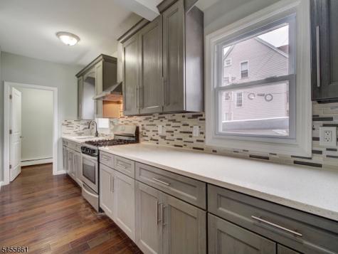 37 William Street East Orange NJ 07017