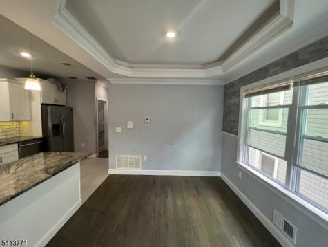 454 3RD Avenue Elizabeth NJ 07206