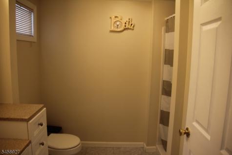 31 Ringwood Lane West Milford NJ 07421