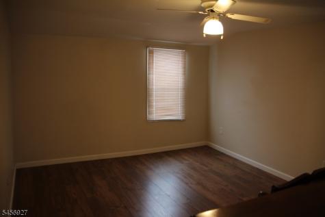 31 Ringwood Lane West Milford NJ 07421