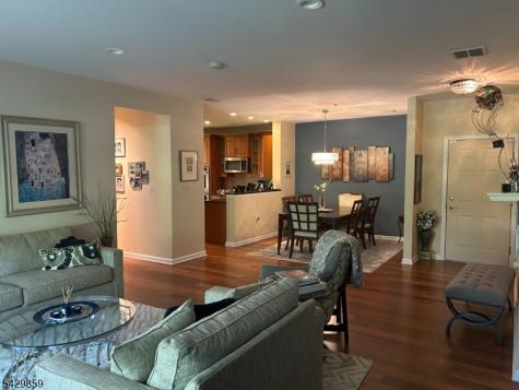 8 Quarry Drive Woodland Park NJ 07424