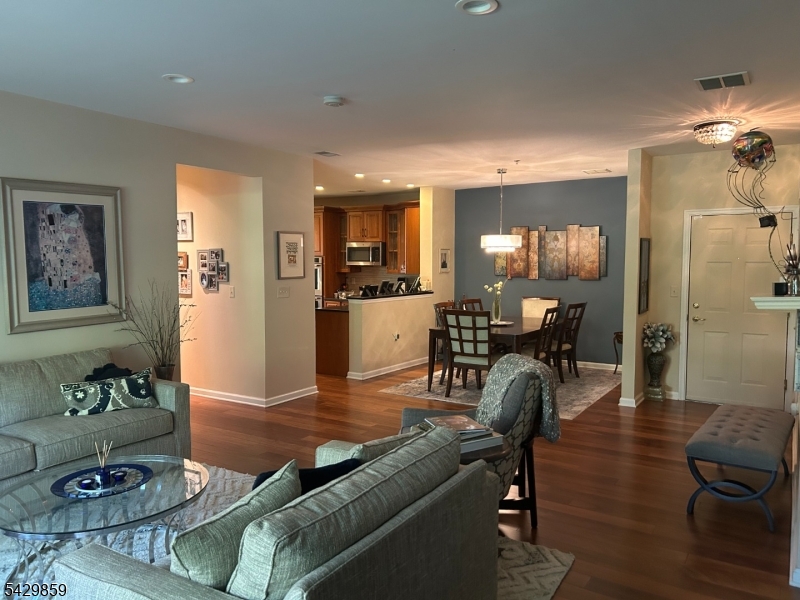 8 Quarry Drive Woodland Park NJ 07424