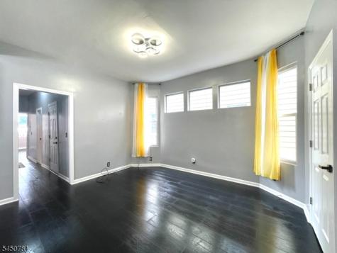 59 Ellington Street East Orange NJ 07017