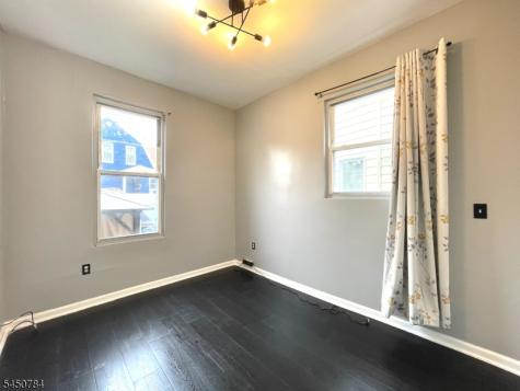 59 Ellington Street East Orange NJ 07017