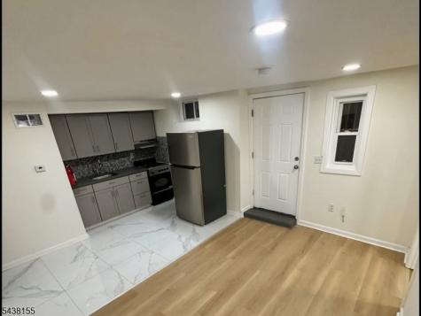 7 Circle Avenue Paterson NJ 07522