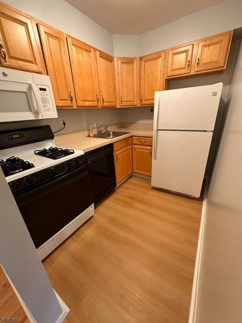 25 River Road Nutley NJ 07110