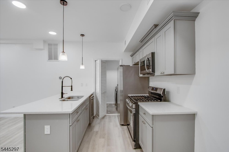 500 S 18th Street Newark NJ 07103