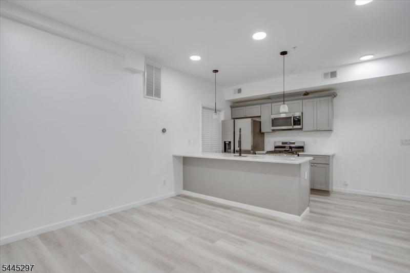 500 S 18th Street Newark NJ 07103