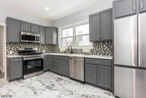 17 Boyden Parkway Maplewood NJ 07040
