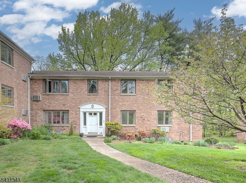 57 Troy Drive Springfield NJ 07081