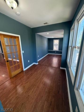 166 Renner Avenue Newark NJ 07112