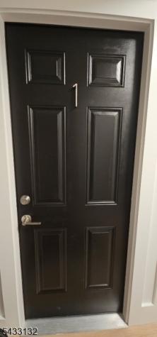 31 Main St Apt 1 Clinton NJ 08809