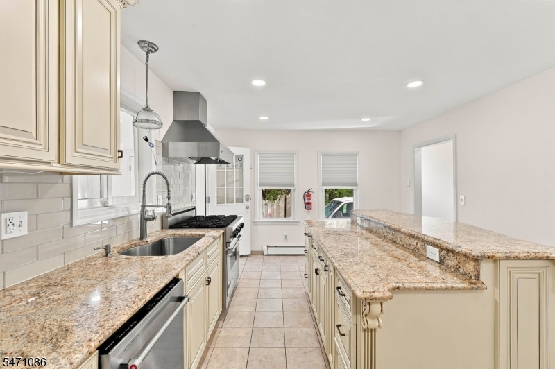 16 Mount Pleasant Avenue Hanover NJ 07981