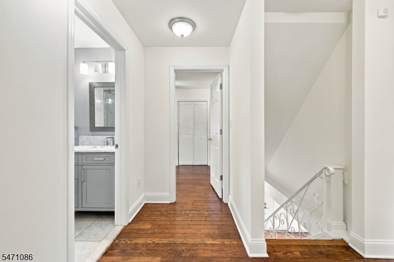 16 Mount Pleasant Avenue Hanover NJ 07981