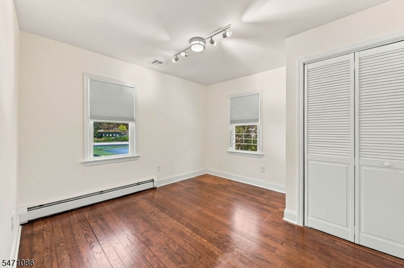 16 Mount Pleasant Avenue Hanover NJ 07981