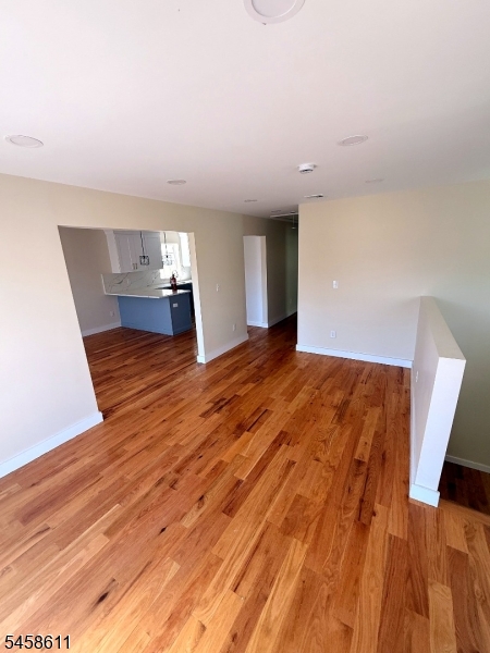 271 Schley Street Newark NJ 07112