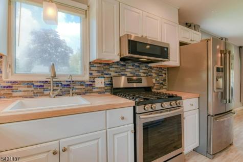 35 Auburn St Sec54b Manchester NJ 08759