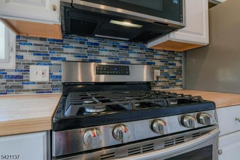 35 Auburn St Sec54b Manchester NJ 08759