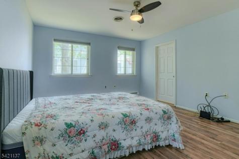 35 Auburn St Sec54b Manchester NJ 08759