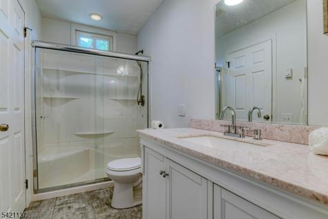 35 Auburn St Sec54b Manchester NJ 08759