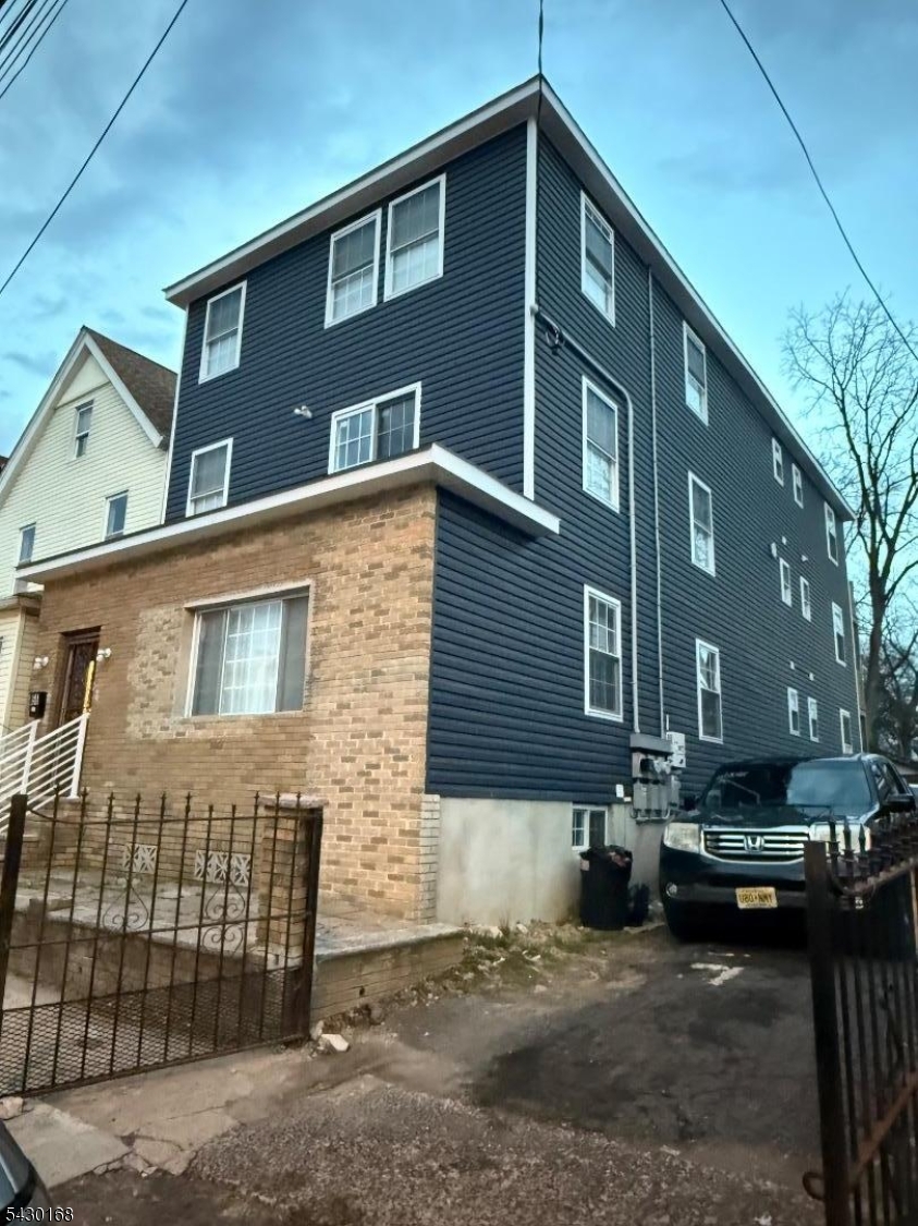 56 Cummings Street Irvington NJ 07111