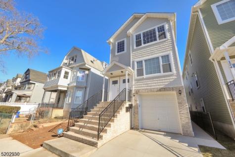 126 N 15th St, Apt 2 East Orange NJ 07017