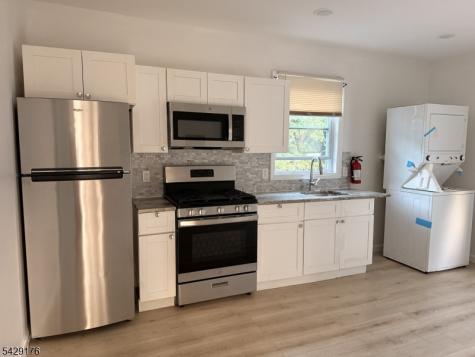 82 Jacoby Street Maplewood NJ 07040