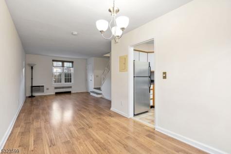 12 B Parkway Village Cranford NJ 07016