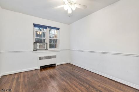 12 B Parkway Village Cranford NJ 07016
