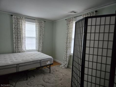 8 Spring Lane Stanhope NJ 07874