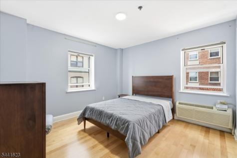 70 S Munn Avenue East Orange NJ 07018