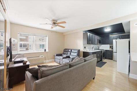 70 S Munn Avenue East Orange NJ 07018