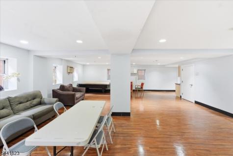 70 S Munn Avenue East Orange NJ 07018