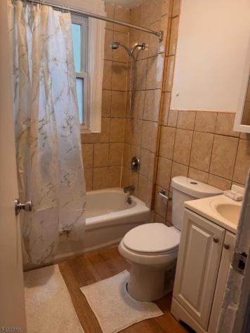 176 N 16th Street East Orange NJ 07017