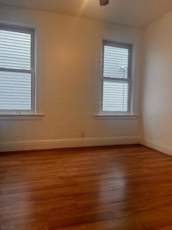 176 N 16th Street East Orange NJ 07017