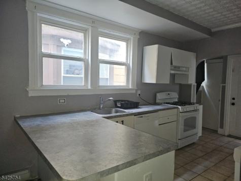 234 Smith Street Newark NJ 07106