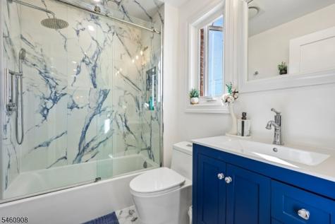 12 Wedgewood Drive Verona NJ 07044