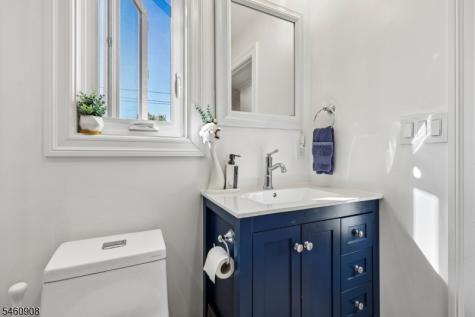 12 Wedgewood Drive Verona NJ 07044