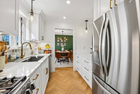 12 Wedgewood Drive Verona NJ 07044