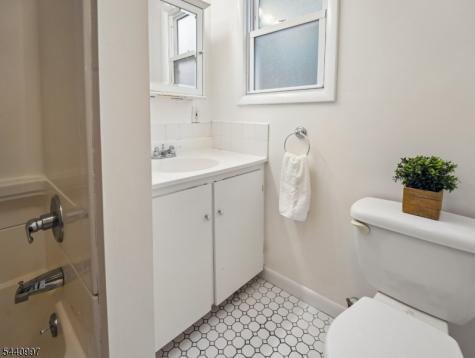 485 Valley Road Montclair NJ 07043