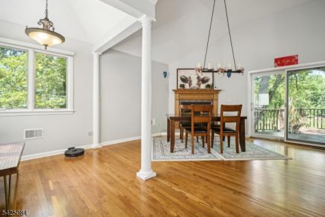 195 Chaucer Drive Berkeley Heights NJ 07922