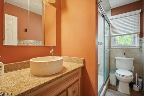 195 Chaucer Drive Berkeley Heights NJ 07922
