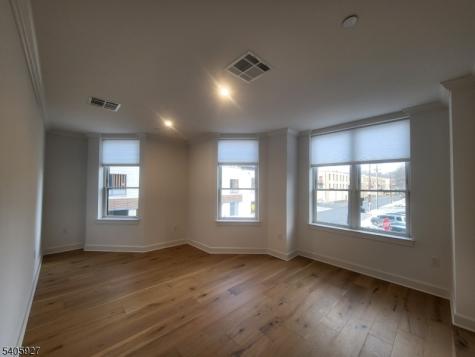 18 Ward Street Bloomfield NJ 07003