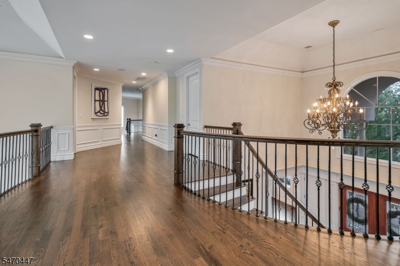 7 W Serafin Way Montville NJ 07082