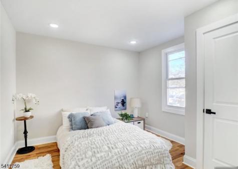 495 S Clinton Street East Orange NJ 07018