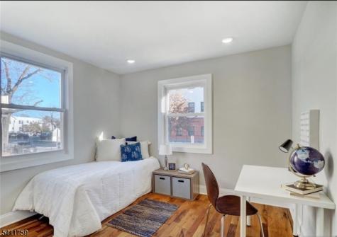 495 S Clinton Street East Orange NJ 07018